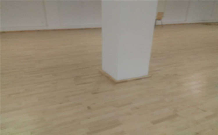 20厚籃球場木地板廠家去哪找?