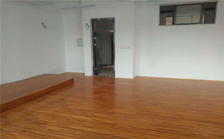 哈爾濱楓樺木體育木地板品牌**