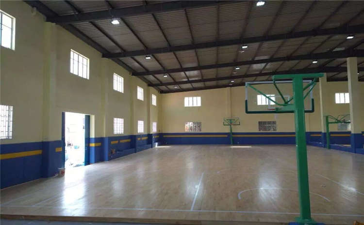 北京楓樺木體育場地板哪個公司好