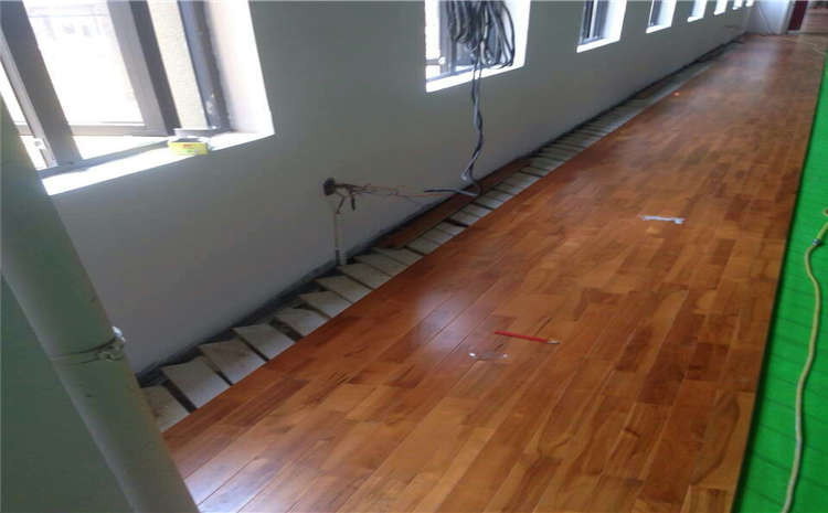 臨滄體育地板廠家價(jià)格