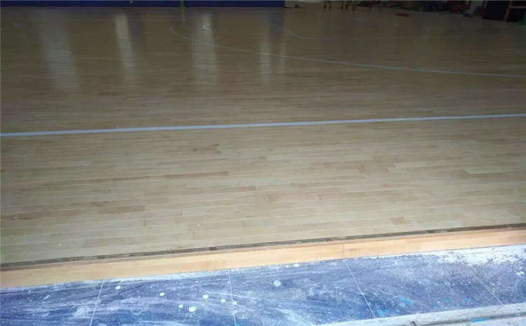 拼接板體育館木地板怎么保養(yǎng)?