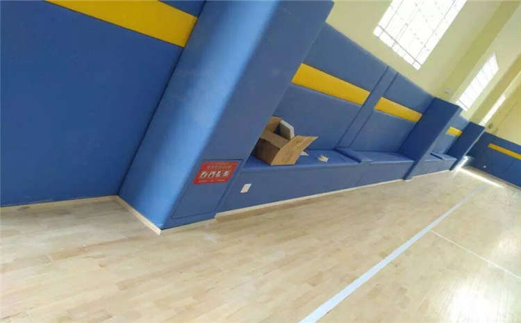主輔龍骨結構羽毛球館木地板廠家去哪找?