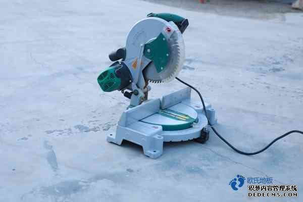 場館籃球場地板價格是多少